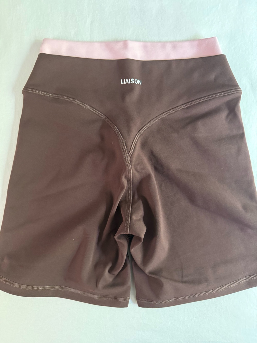 LAYERED SCULPT SHORT - MOCHA BROWN & SOFT PINK - S - NWT - Picture 7 of 8